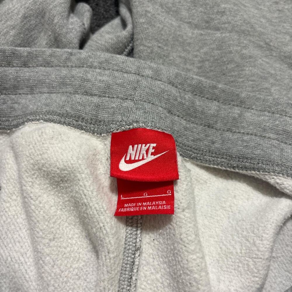 Nike grey baggy sweatpants - Picture 3 of 7